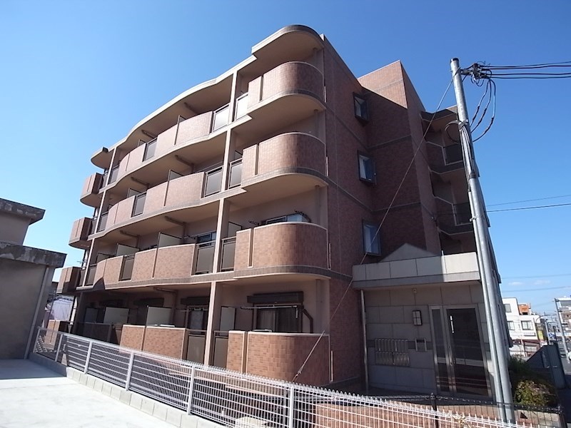 フィオーレ八木 202号室 外観