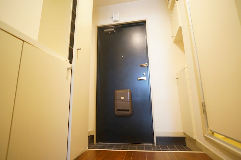 みつがらす 玄関