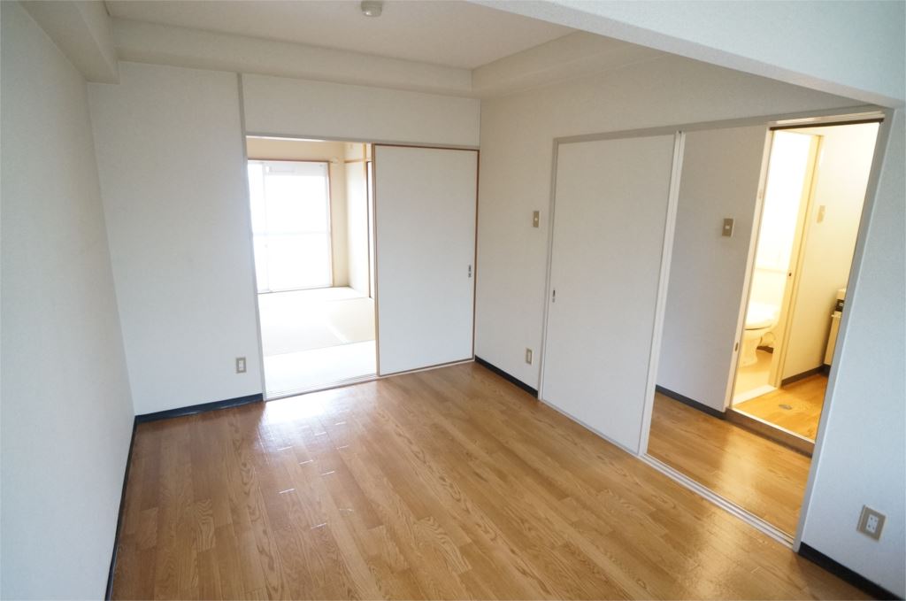 ハタハイツ リビング