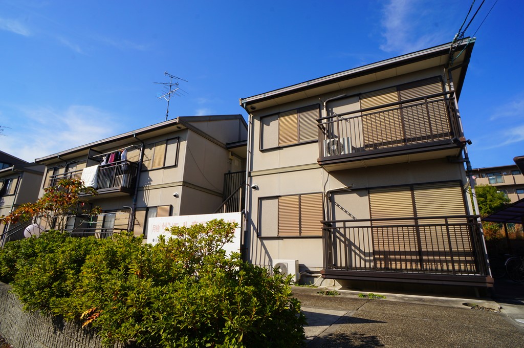 サンモール竜王 101号室 外観