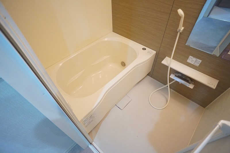 DeKalb（デカルブ） 風呂画像