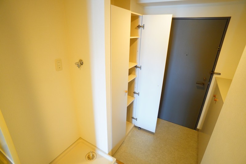 アーバンエース新大宮パル 玄関