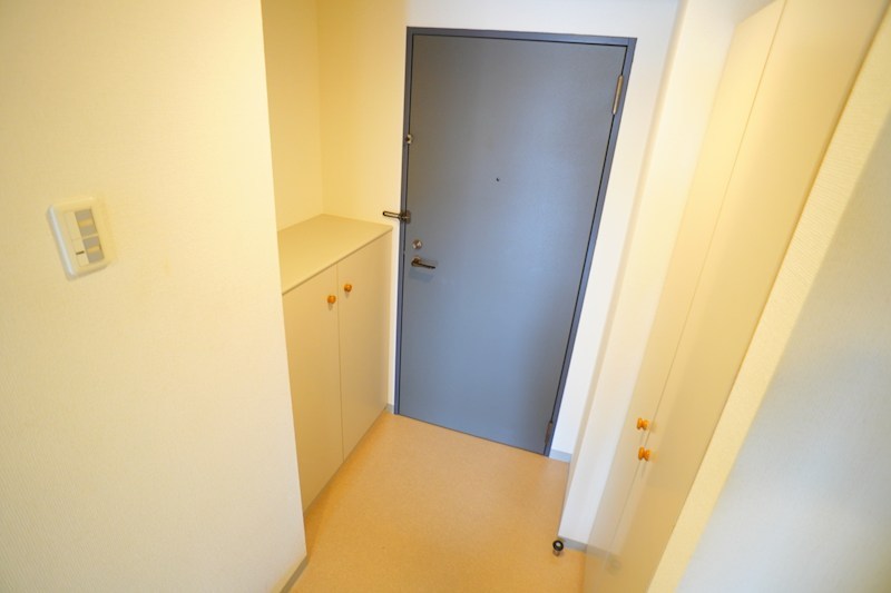 アーバンエース新大宮パル 玄関