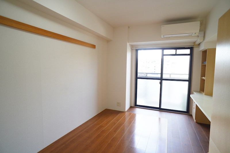 アーバンエース新大宮パル ベッドルーム