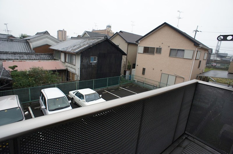 ＤＥＬ　ＡＲＺＴ（デル　アルツト） ベランダ