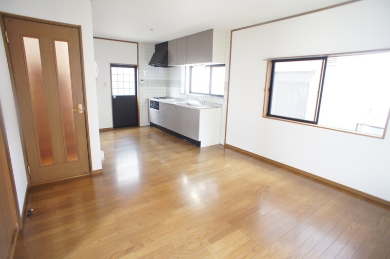 村田一戸建借家 リビング