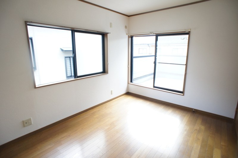 村田一戸建借家 ベッドルーム