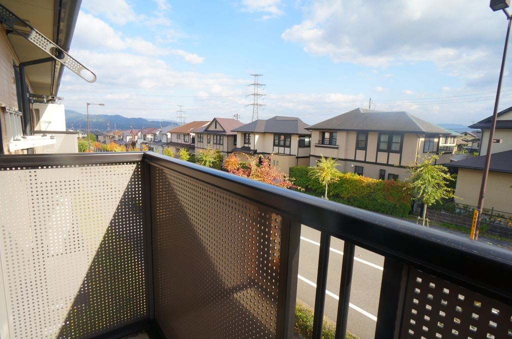 グリーンパークニレの木 ベランダ