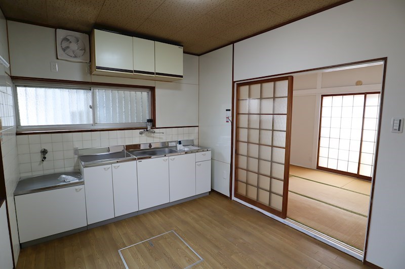 橿原市今井町4丁目戸建 リビング