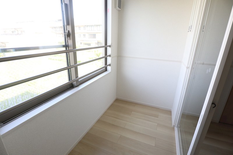 アネモスヒルズ天理Ⅰ ベランダ