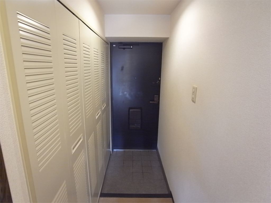 ライフコート富雄 玄関