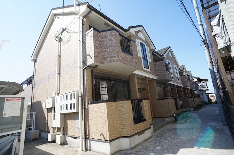 プリムロ－ズ 202号室 外観