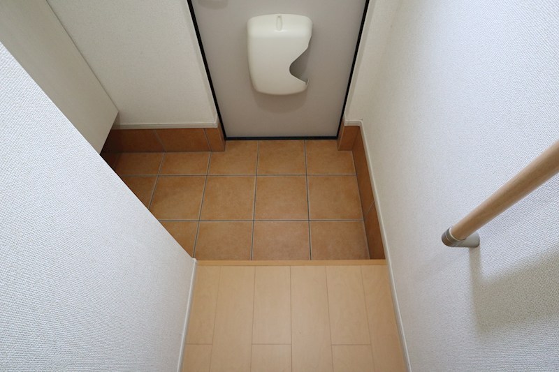 ガーデンコート　ＣＭＫ 玄関