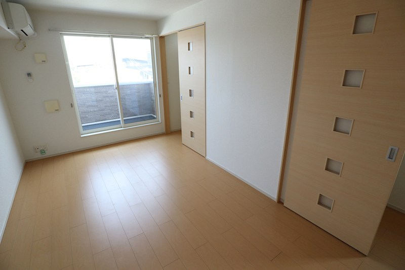 ガーデンコート　ＣＭＫ リビング