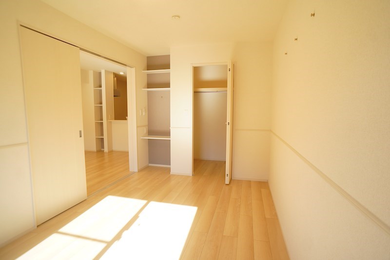 グレイス木津川Ⅱ  ベッドルーム