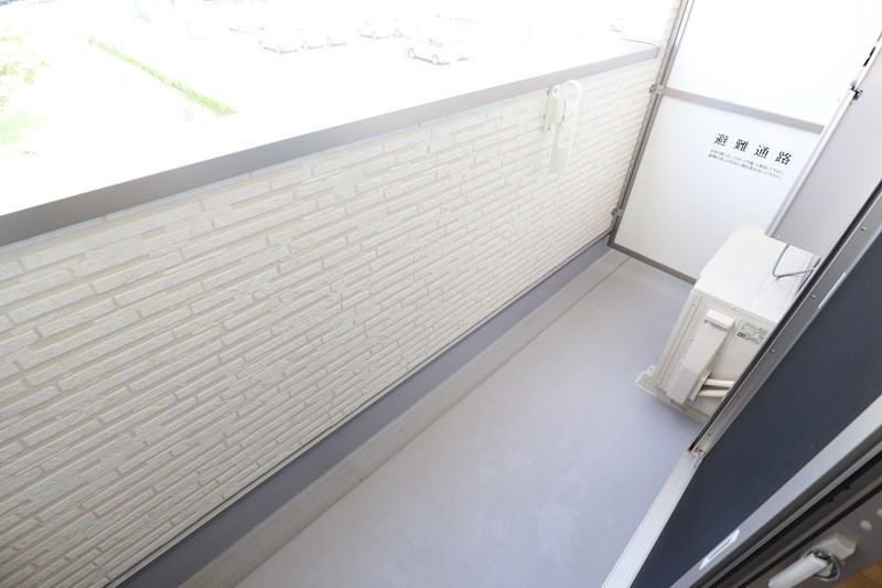 クレアール小泉東 ベランダ