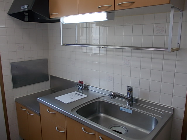 シャトーローリエＣ キッチン