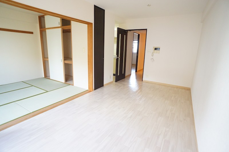 CENTURY ASUKA　Ⅸ（センチュリーアスカ9） リビング