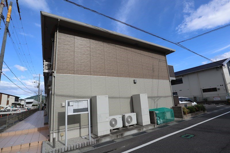 ドルチェヴィータ桜井 108号室 外観