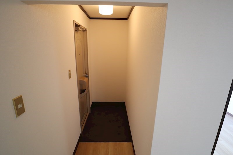 グリーンヒル新賀 玄関