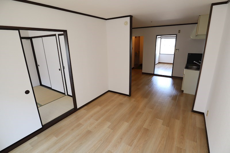 グリーンヒル新賀 リビング