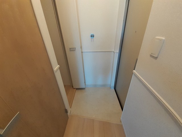 ミレ　グランデ　京田辺 玄関