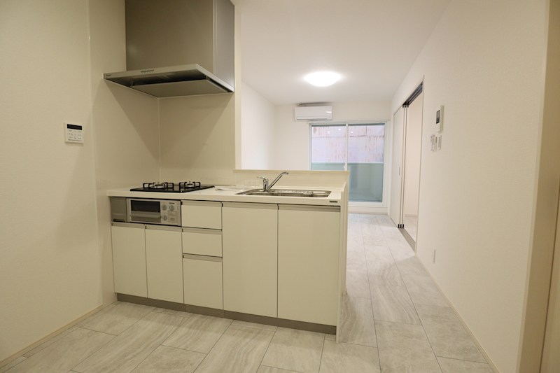 est東岡町Ⅰ（エストヒガシオカチョウ） キッチン