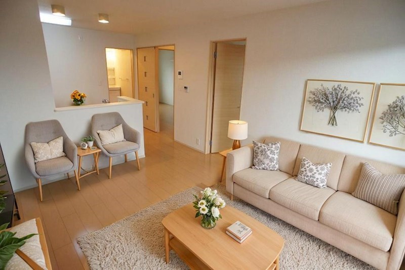 メゾン城東Ⅱ（ジョウトウ） リビング