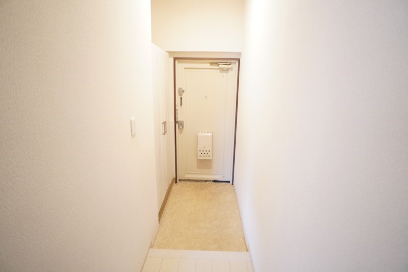 コーポ学園前 玄関