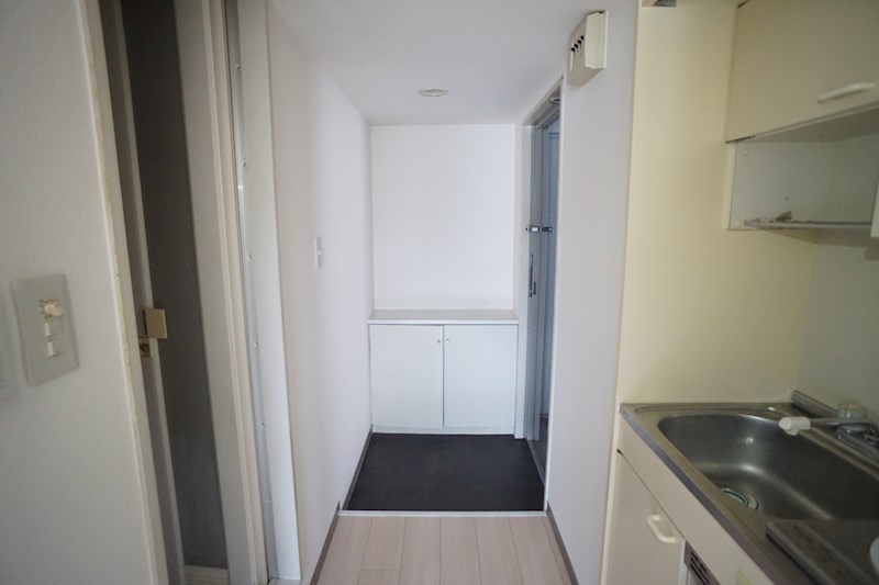 フラッツ郡山  玄関