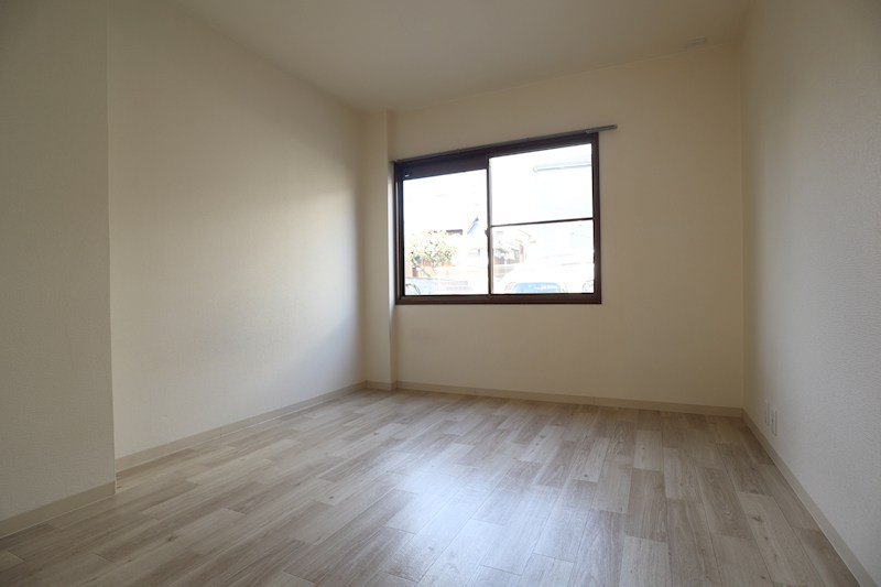 RA・CREW九条（ラ・クルー） ベッドルーム