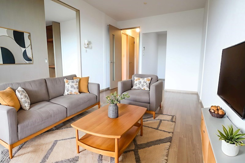 プルミエール代官町（ダイカンチョウ） リビング