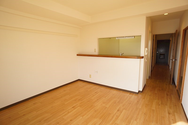 近鉄エルコート新大宮 リビング