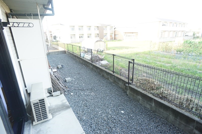 レオパレスルピナス・2 ベランダ