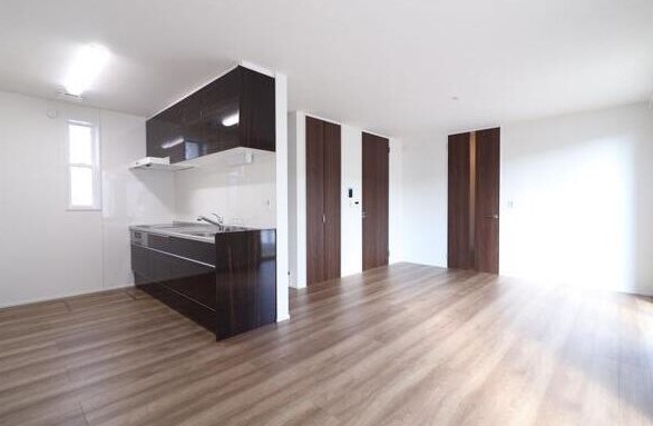 フォレストメゾン橿原和田町A・B棟 リビング