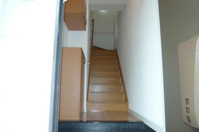 メゾン・ド・アンジュ 玄関