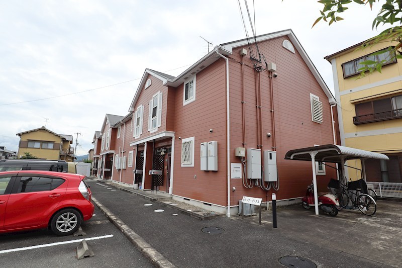 セゾン・イックス 201号室 外観