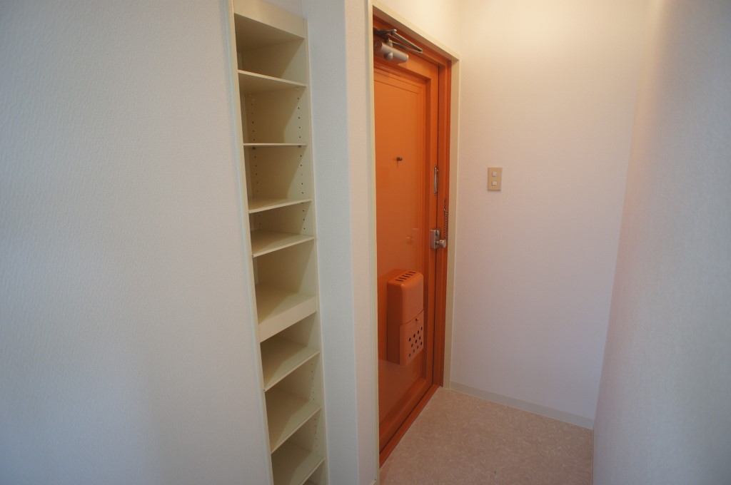 ダイワ第三マンション 玄関