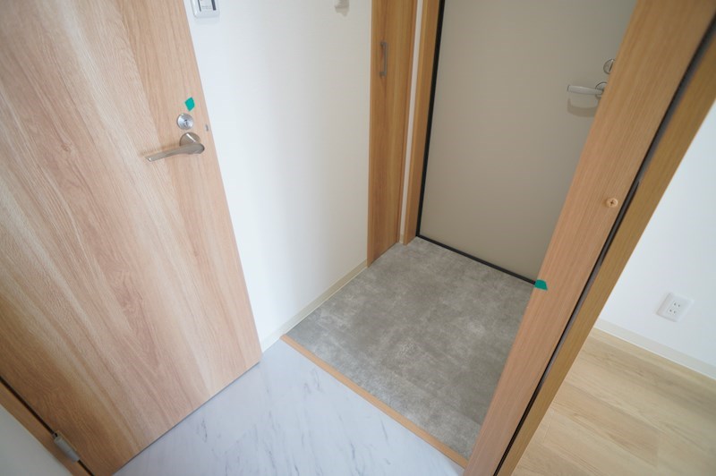 クレアール小泉東Ⅲ 玄関