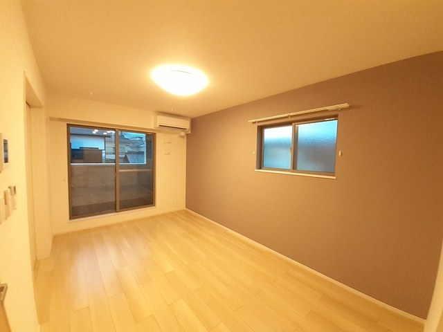 アバンツァート リビング