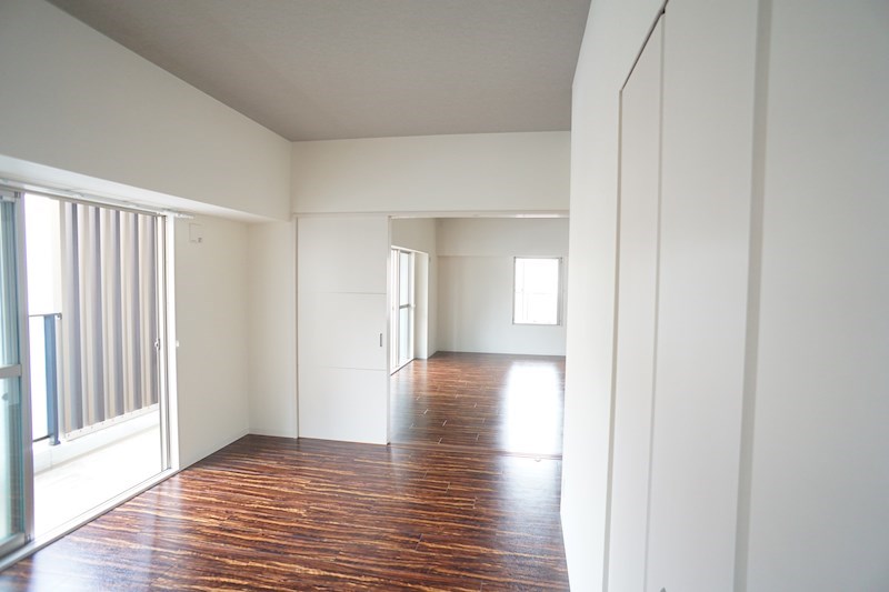 アートスクエア新大宮 ベッドルーム