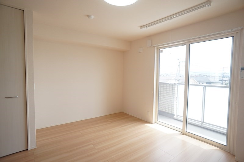 Ｔ・Ｋビル西大寺 NORTH リビング