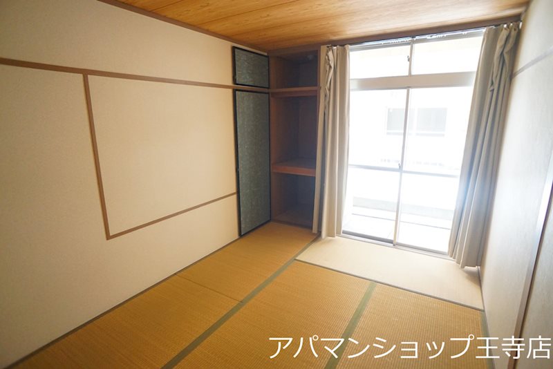 上牧グリーンハイツ ベッドルーム