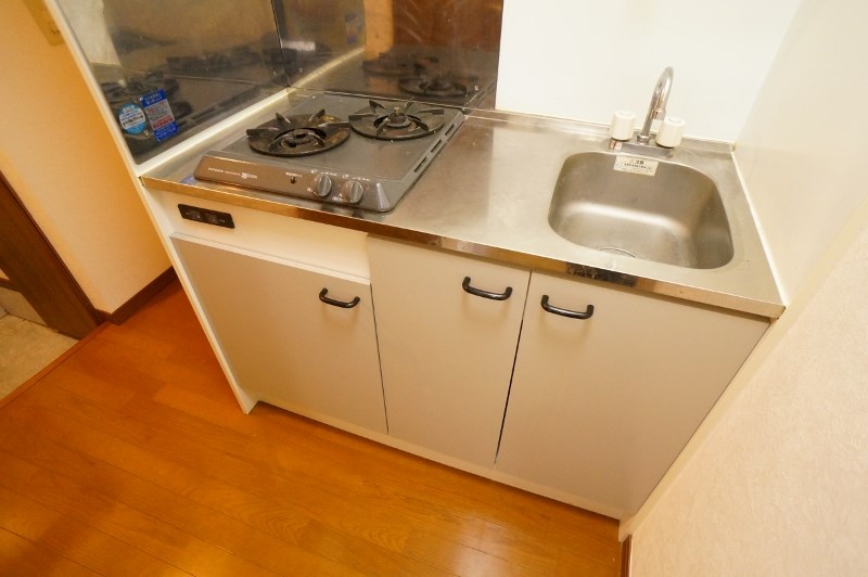 アンプルール　フェール　ヴェルジュ キッチン