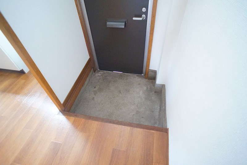 橋本マンション 玄関