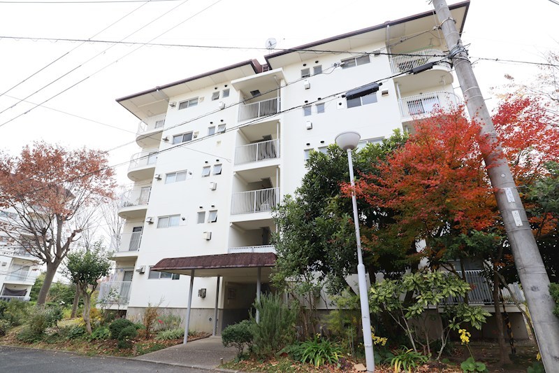 近鉄東生駒ガーデンハイツ　M棟 401号室 外観