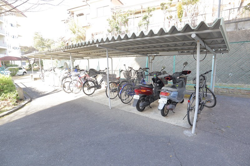 近鉄東生駒ガーデンハイツ　M棟 その他外観2