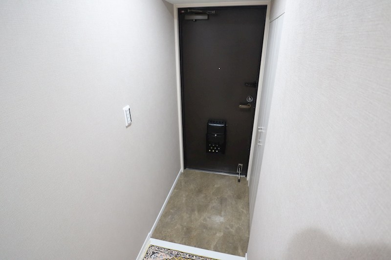 グランドビスタ生駒 玄関