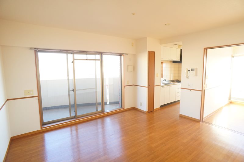 センチュリーアスカ10 リビング