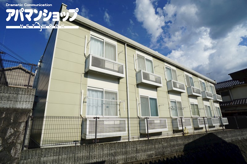 レオパレスＷＩＬＬ南郡山 外観